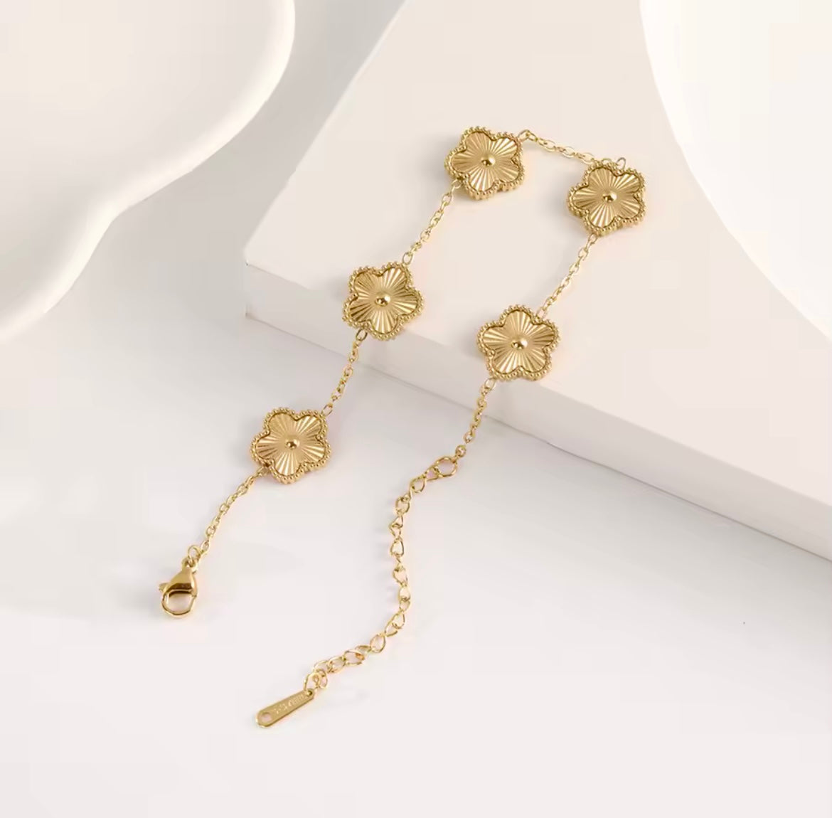 ELARA BRACELET